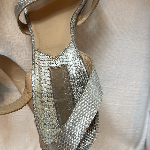 Michael Kors silver metallic heels - Picture 4 of 4